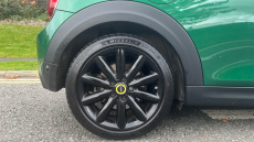 MINI Hatchback 135kW Cooper S Level 2 33kWh 3dr Auto Electric Hatchback